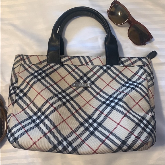 WOMEN’S AITHENTIC VINTAGE PRE-LOVED BURBERRY OF LONDON TOTE BAG PURSE - Picture 2 of 6